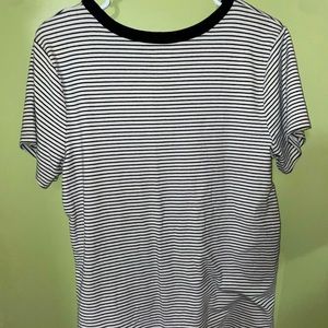 white and black striped t shirt